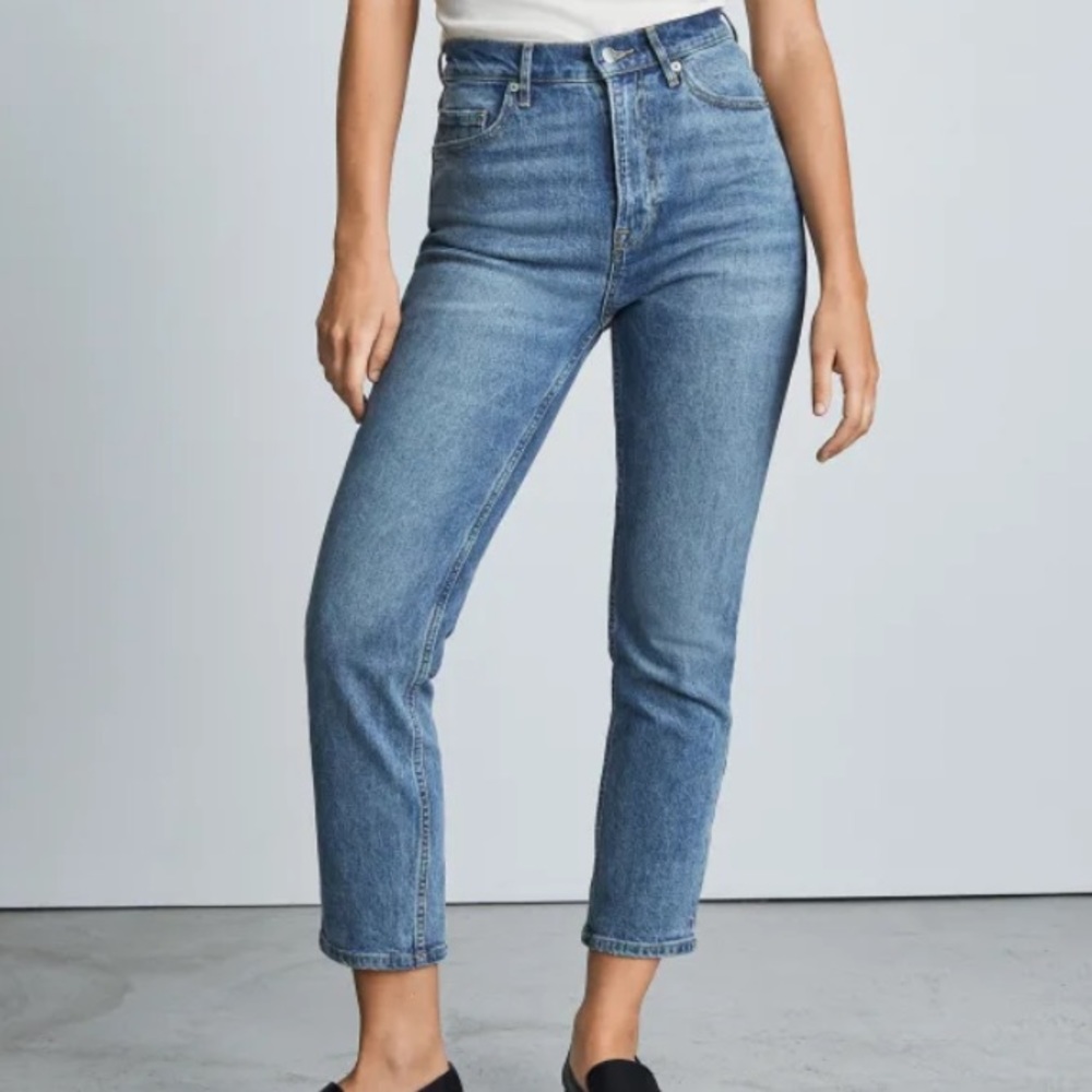 Everlane Cheeky straight jean